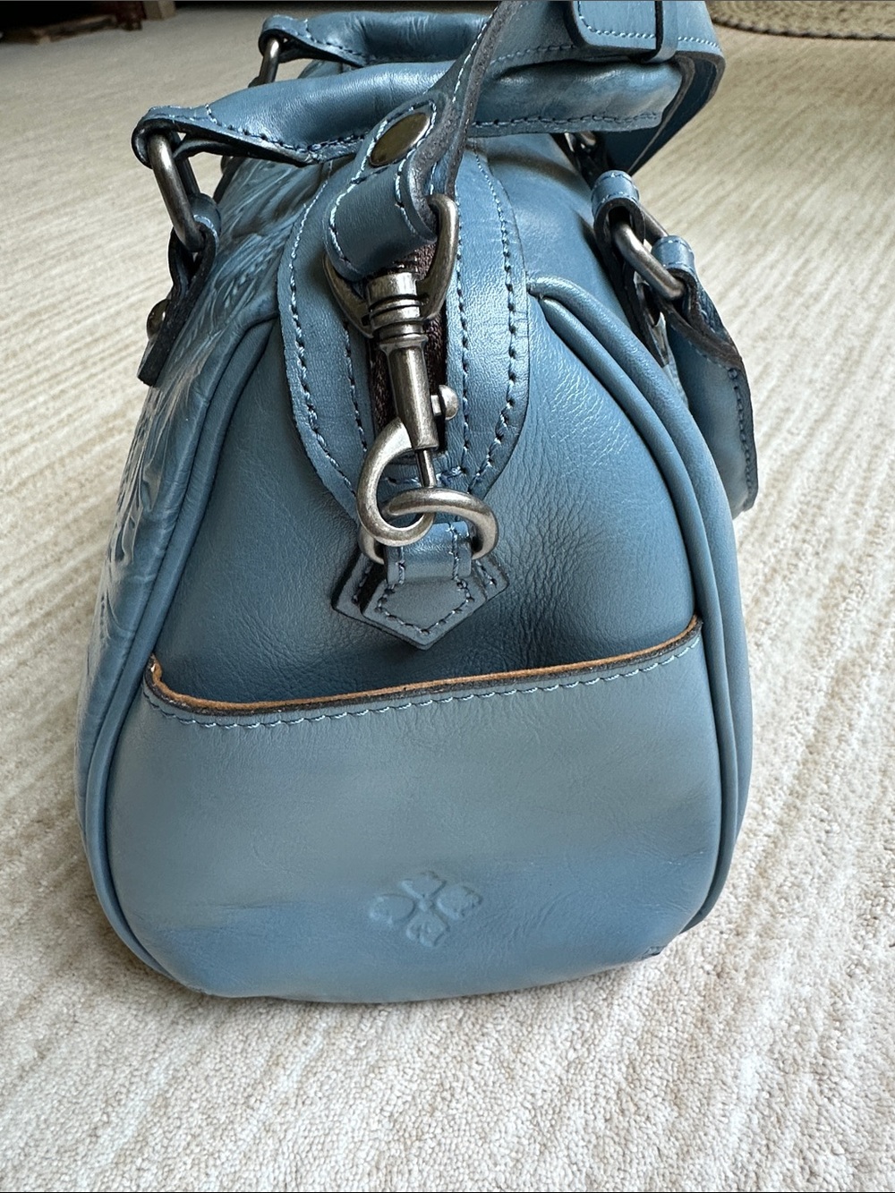 Like New Patricia Nash SKYE Leather HTF Safflower Blue Tooled Embossed Satchel - Picture 11 of 17